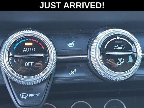 Used 2023 Genesis G70 3.3T w/ Sport Prestige Package RWD image 23