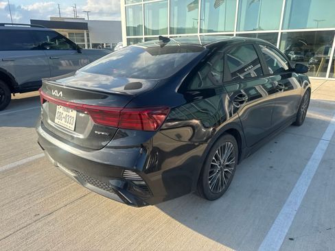 Used 2023 Kia Forte GT-Line w/ GT-Line Technology Package FWD image 6