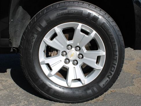 Used 2015 Chevrolet Colorado LT w/ LT Convenience Package RWD image 19