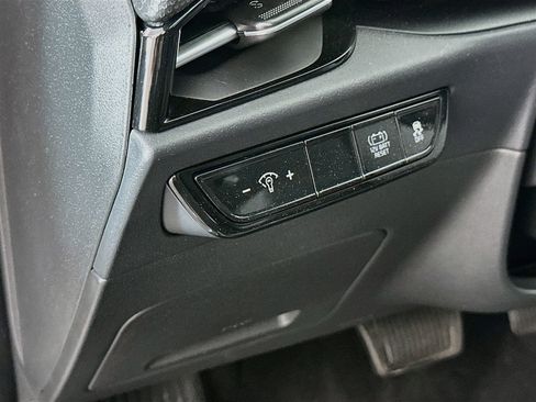 Used 2026 Kia Niro LX FWD image 17