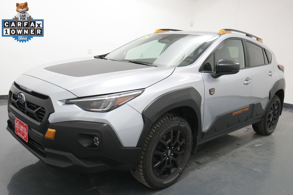 Used 2025 Subaru Crosstrek 2.5i Wilderness AWD/4WD image 3