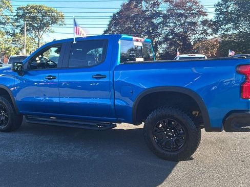 Certified 2022 Chevrolet Silverado 1500 ZR2 w/ Technology Package image 3