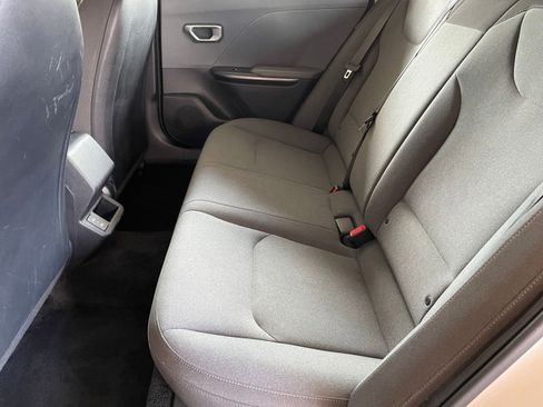 Used 2025 Kia K4 LXS image 24