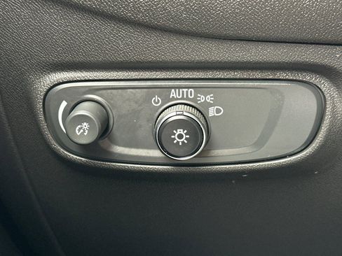 Certified 2024 Chevrolet Equinox LT image 35