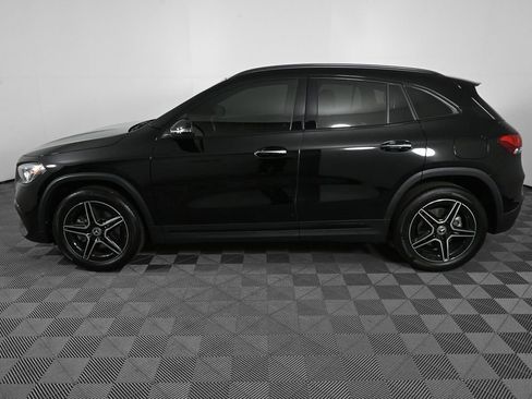 Certified 2023 Mercedes-Benz GLA 250 w/ AMG Line Exterior image 3