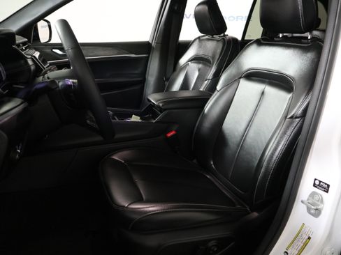 Used 2024 Jeep Grand Cherokee Limited w/ Trailer Tow Package image 21