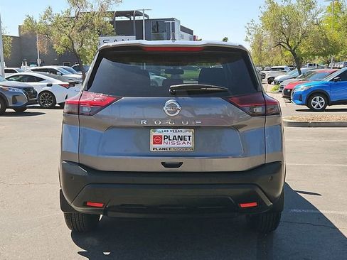 Used 2021 Nissan Rogue S FWD image 8