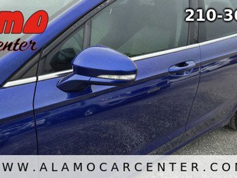 Used 2016 Ford Fusion SE FWD image 9