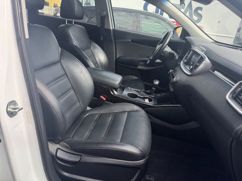 Used 2020 Kia Sorento EX AWD/4WD image 33