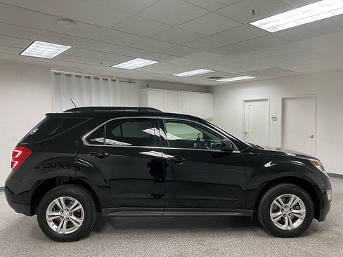 Used 2016 Chevrolet Equinox LT w/ Convenience Package image 4