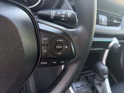 Certified 2025 Toyota RAV4 LE AWD/4WD image 17