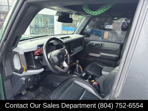 Used 2022 Ford Bronco Badlands image 10