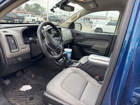 Used 2019 Chevrolet Colorado W/T w/ WT Convenience Package image 27