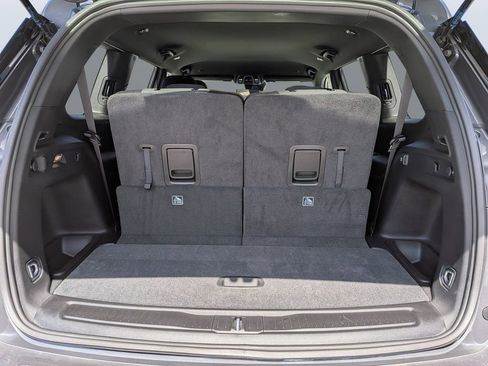 New 2026 Jeep Grand Cherokee L Laredo image 13