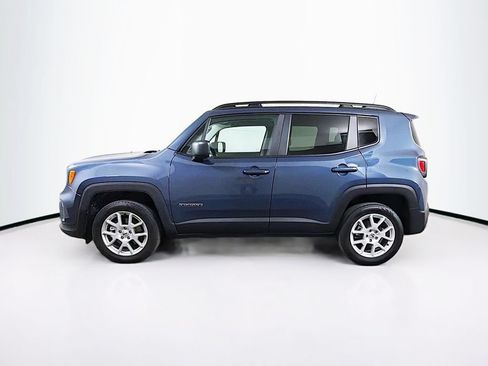 Used 2022 Jeep Renegade Latitude w/ Convenience Group AWD/4WD image 4