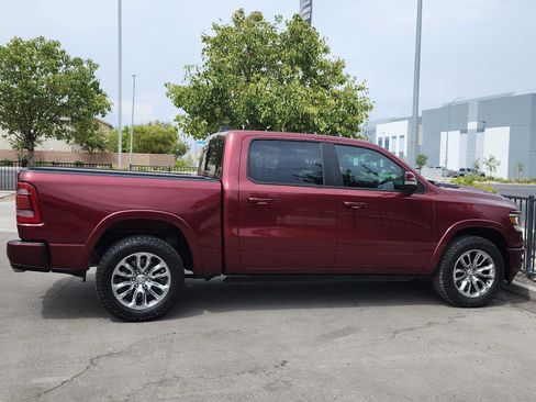 Used 2019 RAM 1500 Laramie AWD/4WD image 9