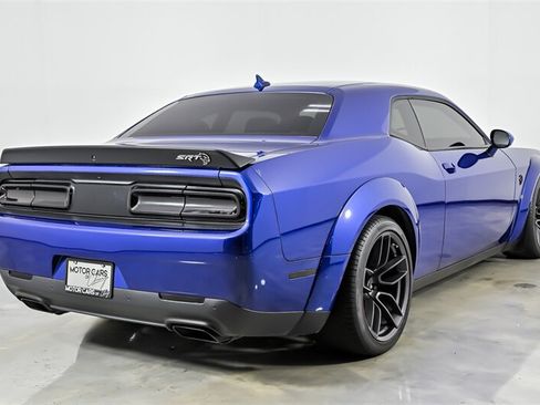 Used 2019 Dodge Challenger SRT Hellcat Redeye RWD image 9