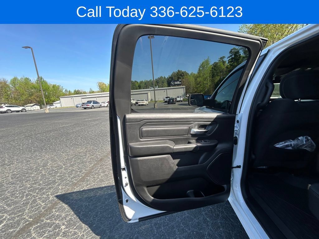 New 2026 RAM 1500 Tradesman AWD/4WD image 17