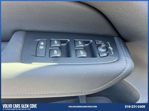 Used 2026 Volvo XC60 B5 Plus w/ Protection Package Premier AWD/4WD image 16