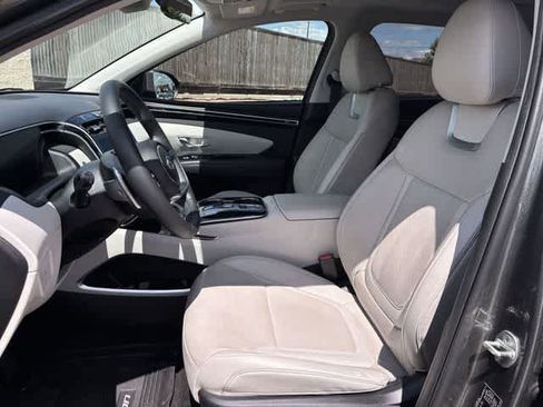 Used 2022 Hyundai Tucson Limited FWD image 17