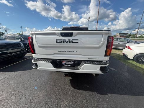 Used 2025 GMC Sierra 2500 Denali Ultimate w/ Max Trailering Package AWD/4WD image 4