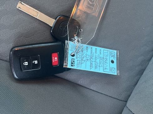 Used 2023 Toyota Tacoma SR5 image 85