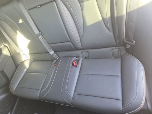 Used 2021 Buick Envision Essence image 27