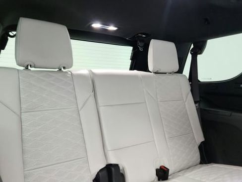 Used 2026 Cadillac Escalade Platinum Sport AWD/4WD image 25