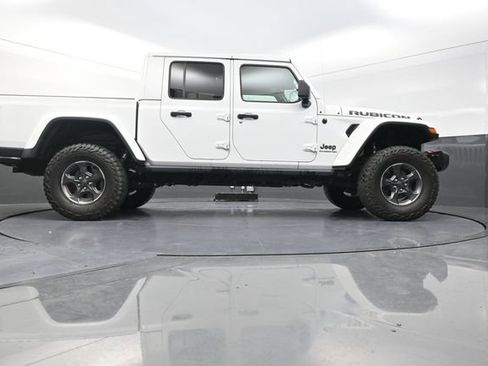 Used 2020 Jeep Gladiator Rubicon AWD/4WD image 38