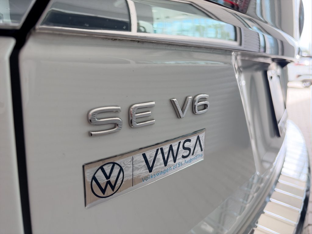 Certified 2023 Volkswagen Atlas SE w/ Black Wheel Package FWD image 43