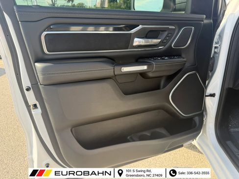 Used 2021 RAM 1500 Laramie RWD image 9