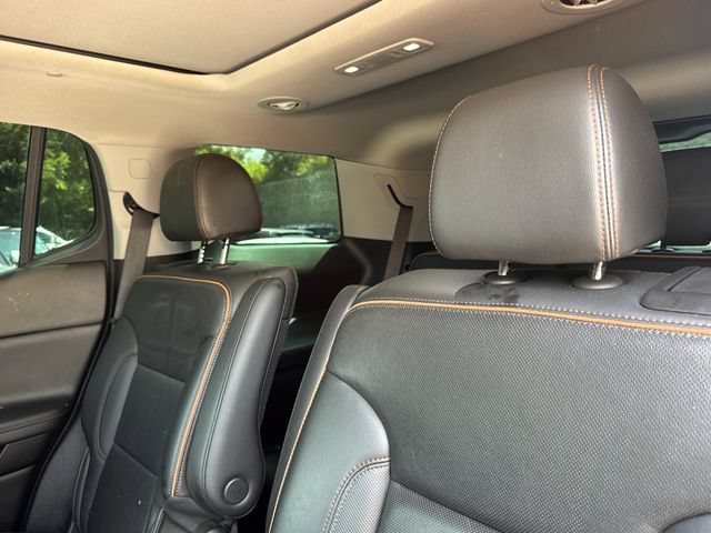 Used 2023 GMC Acadia AT4 w/ Technology Package AWD/4WD image 11