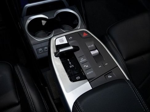 New 2025 BMW X1 M35i w/ Premium Package image 25