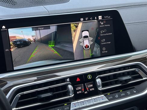 Used 2023 BMW X6 xDrive40i w/ Premium Package image 28