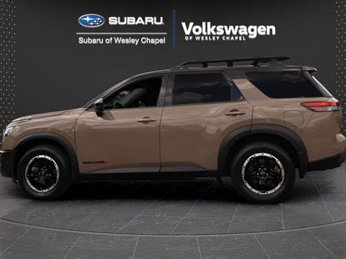 Used 2023 Nissan Pathfinder Rock Creek AWD/4WD image 5
