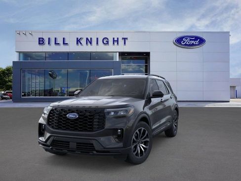 New 2026 Ford Explorer ST-Line image 2