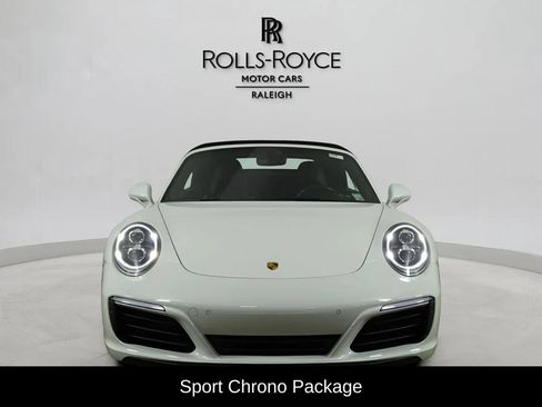 Used 2019 Porsche 911 Carrera S RWD image 4