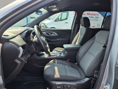Used 2023 Chevrolet Traverse LT w/ LPO, Floor Liner Package AWD/4WD image 12
