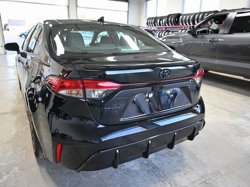 Certified 2024 Toyota Corolla Sedan w/ SE Convenience Package image 7