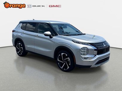 Used 2024 Mitsubishi Outlander SE
