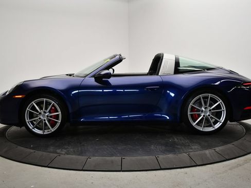 Certified 2023 Porsche 911 Targa 4S AWD/4WD image 12