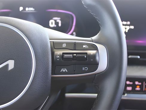 Used 2024 Kia Sportage X-Line w/ X-Line Premium Package image 17