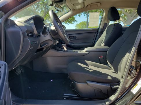 Used 2024 Nissan Sentra S FWD image 10