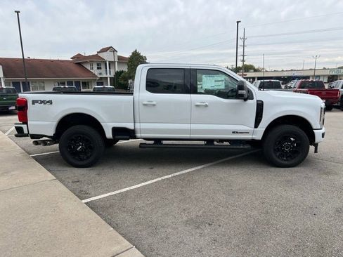 New 2026 Ford F250 Lariat w/ Black Appearance Package image 6