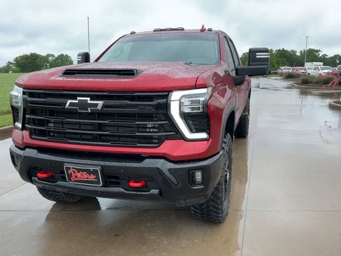 Used 2025 Chevrolet Silverado 2500 LTZ w/ Trail Boss Package AWD/4WD image 3