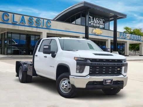 Used 2023 Chevrolet Silverado 3500 W/T w/ WT Convenience Package image 2