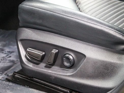 Certified 2020 Toyota Camry SE FWD image 20