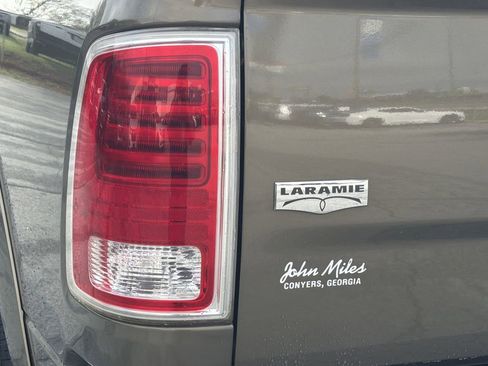 Used 2015 RAM 1500 Laramie w/ Convenience Group image 25