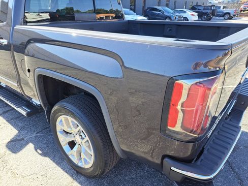 Used 2016 GMC Sierra 1500 SLT w/ SLT Premium Package AWD/4WD image 19