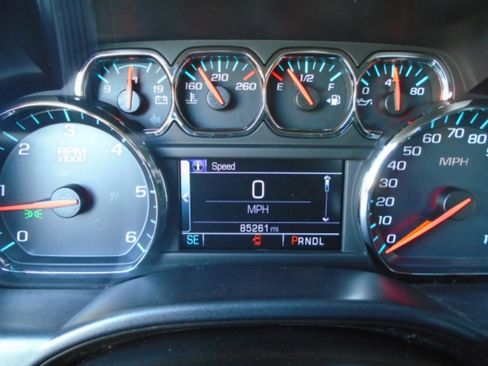 Used 2018 Chevrolet Silverado 1500 LT image 17